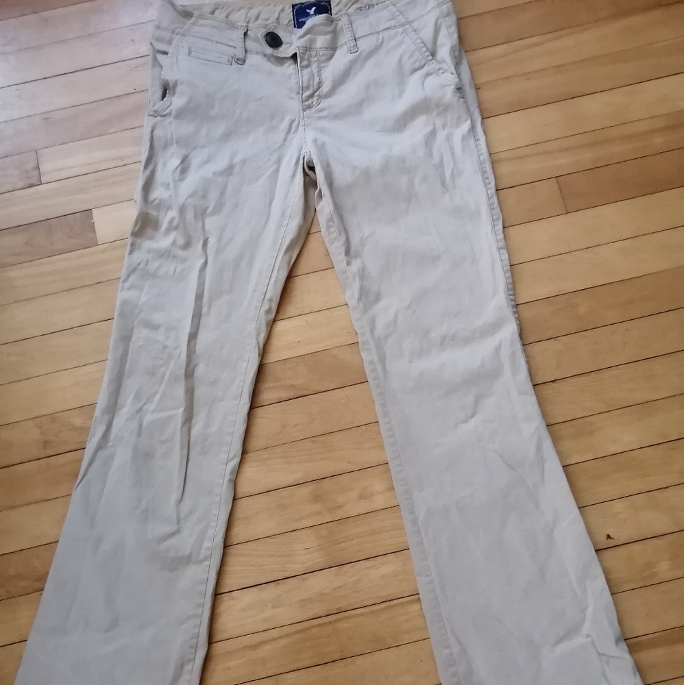American eagle beige khaki